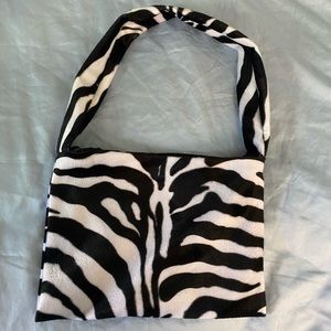Y2K Zebra fuzzy shoulder bag
